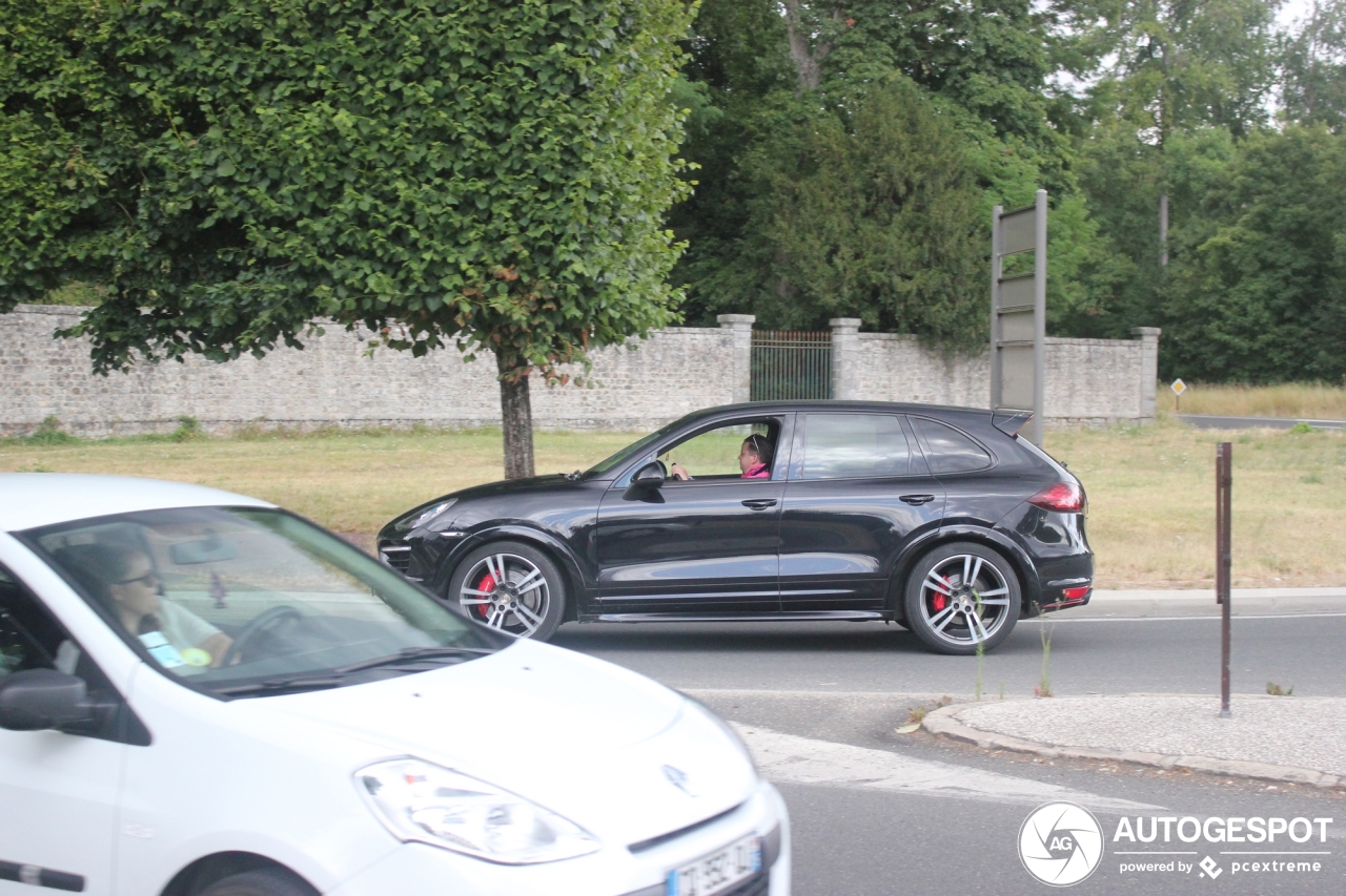 Porsche 958 Cayenne GTS