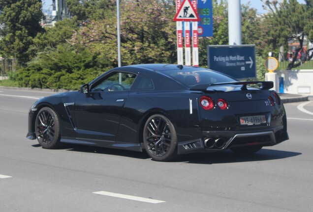 Nissan GT-R 2017