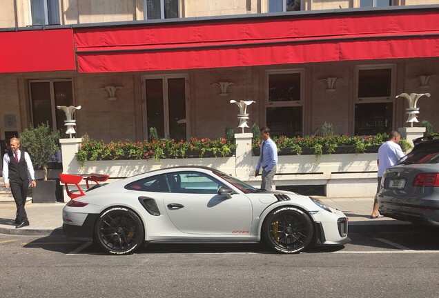 Porsche 991 GT2 RS Weissach Package