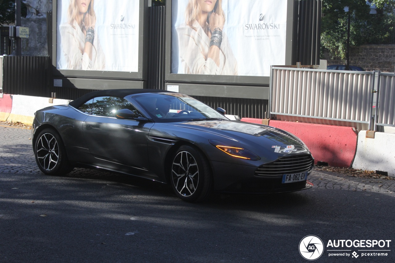 Aston Martin DB11 V8 Volante