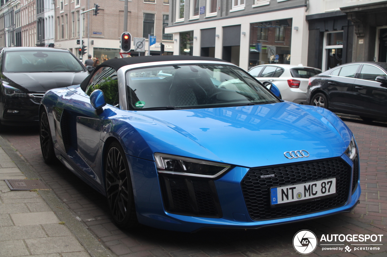 Audi R8 V10 Spyder 2016