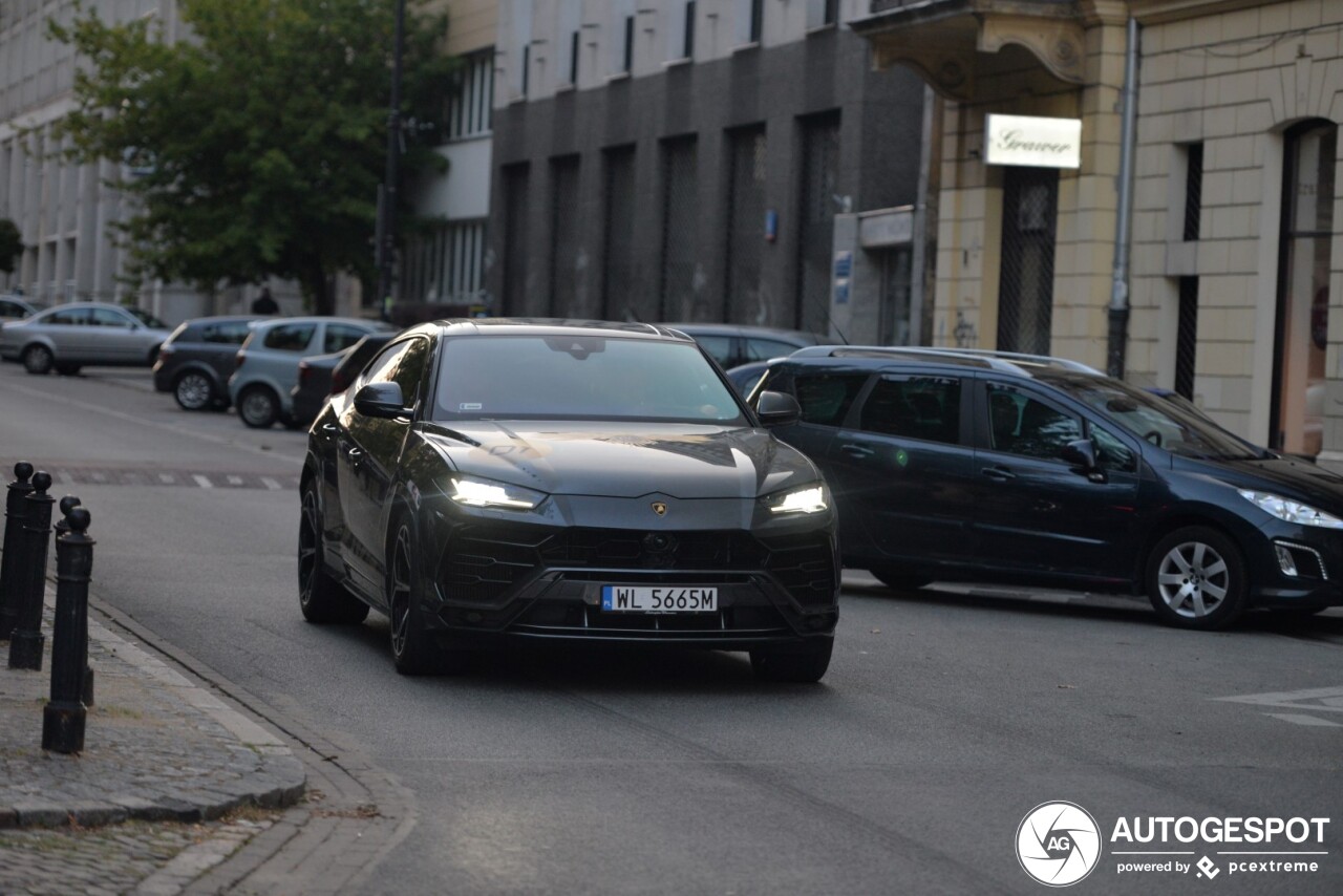 Lamborghini Urus