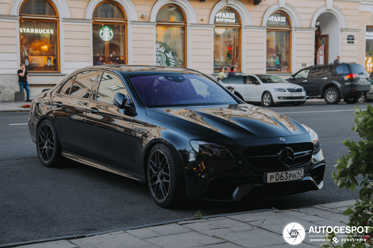 Mercedes-AMG E 63 S W213