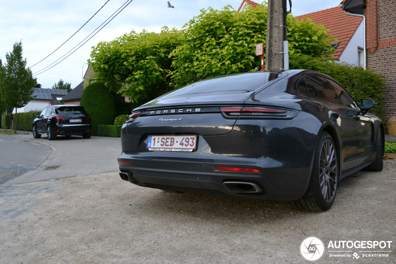 Porsche 958 Cayenne GTS