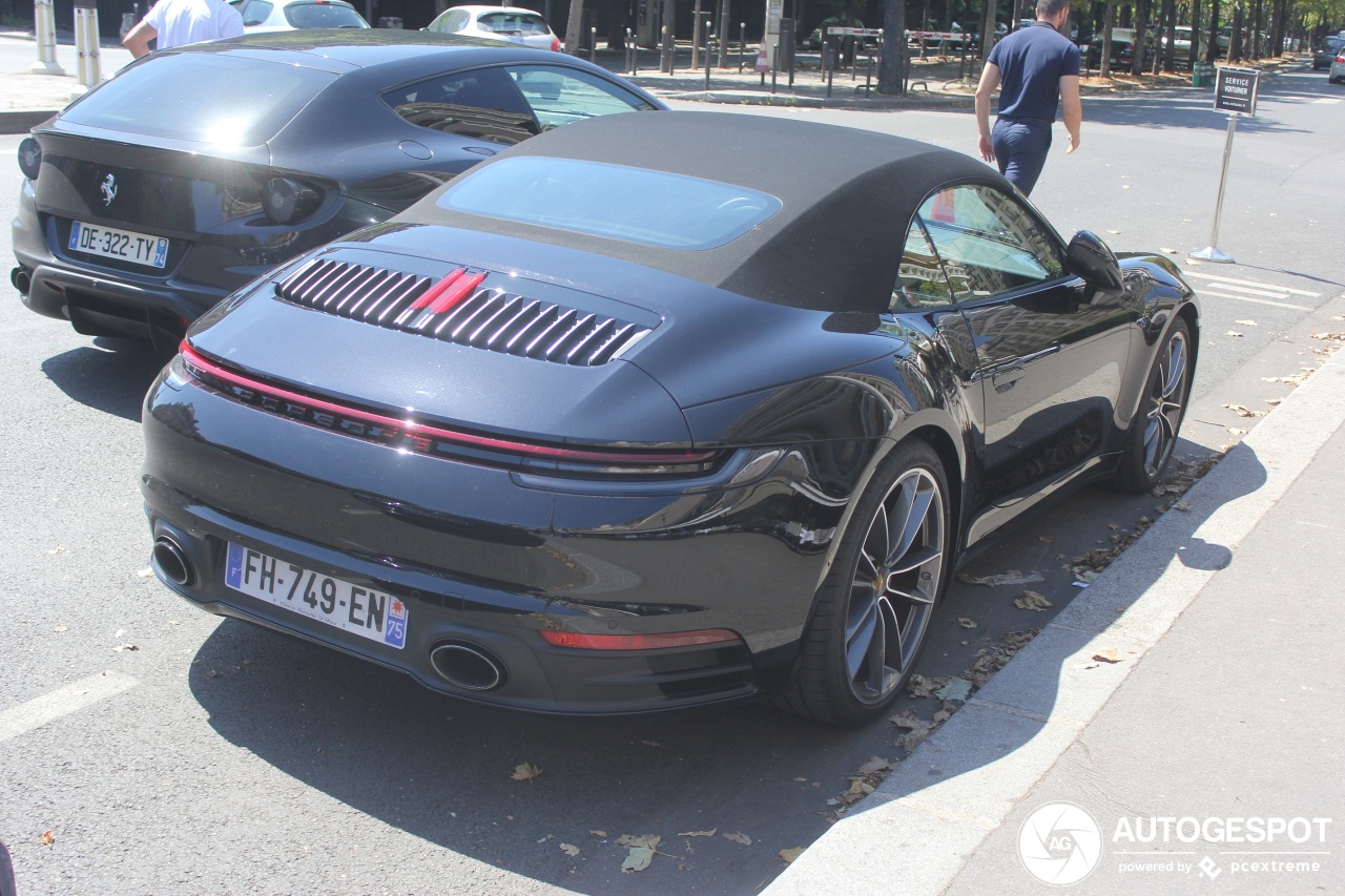 Porsche 992 Carrera 4S Cabriolet