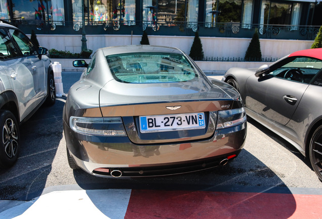 Aston Martin DB9