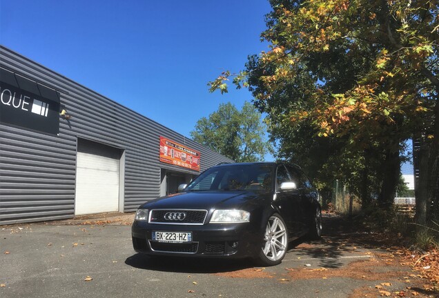 Audi RS6 Avant C5