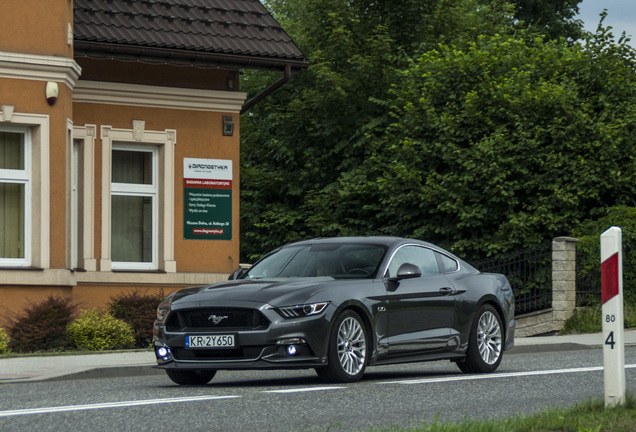 Ford Mustang GT 2015