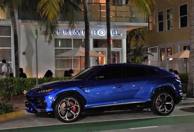 Lamborghini Urus