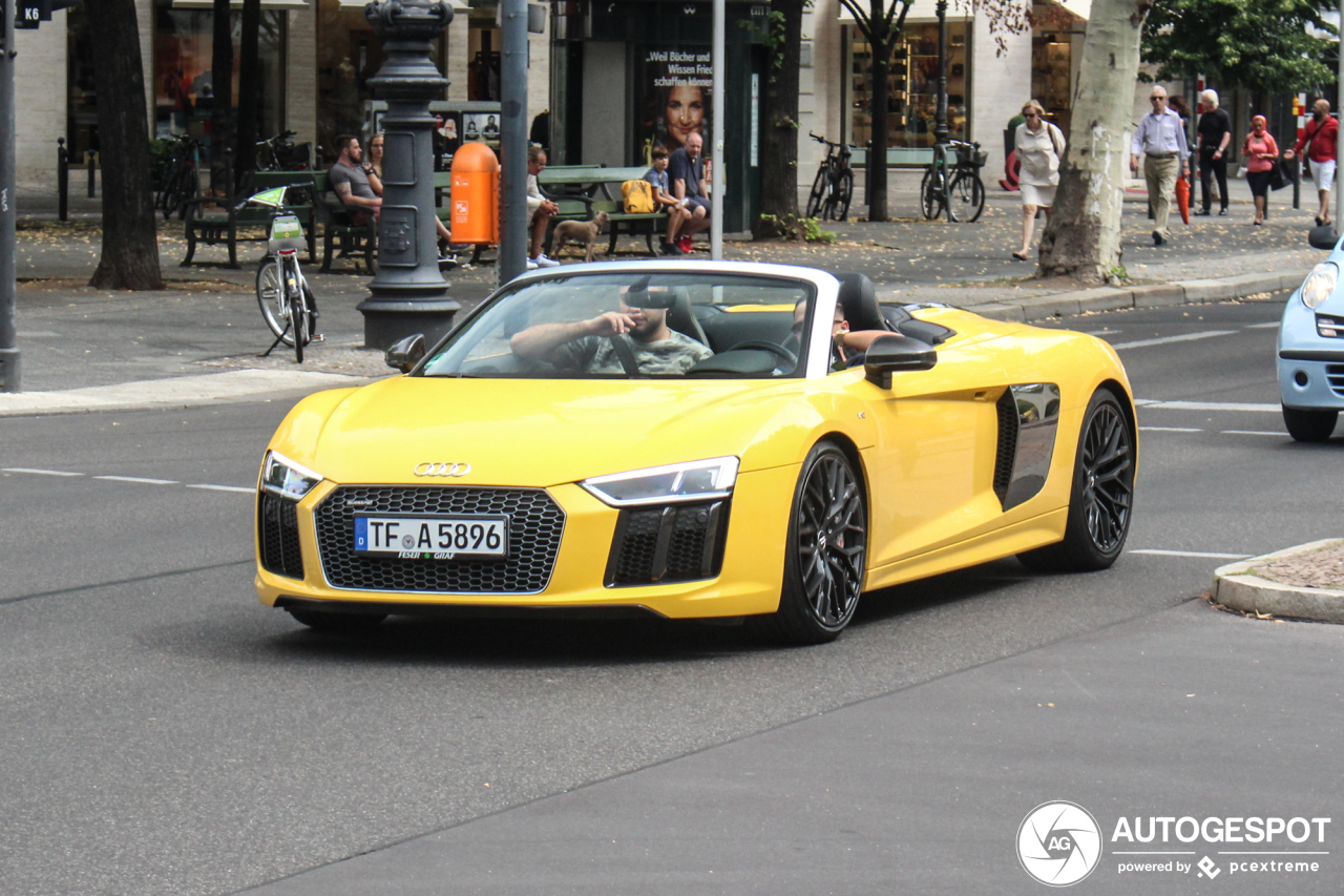 Audi R8 V10 Spyder 2016