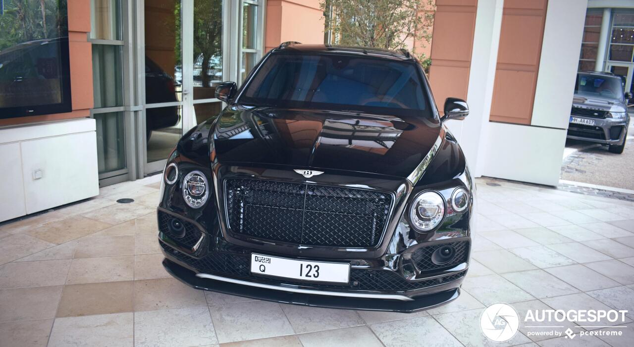 Bentley Bentayga Black Edition