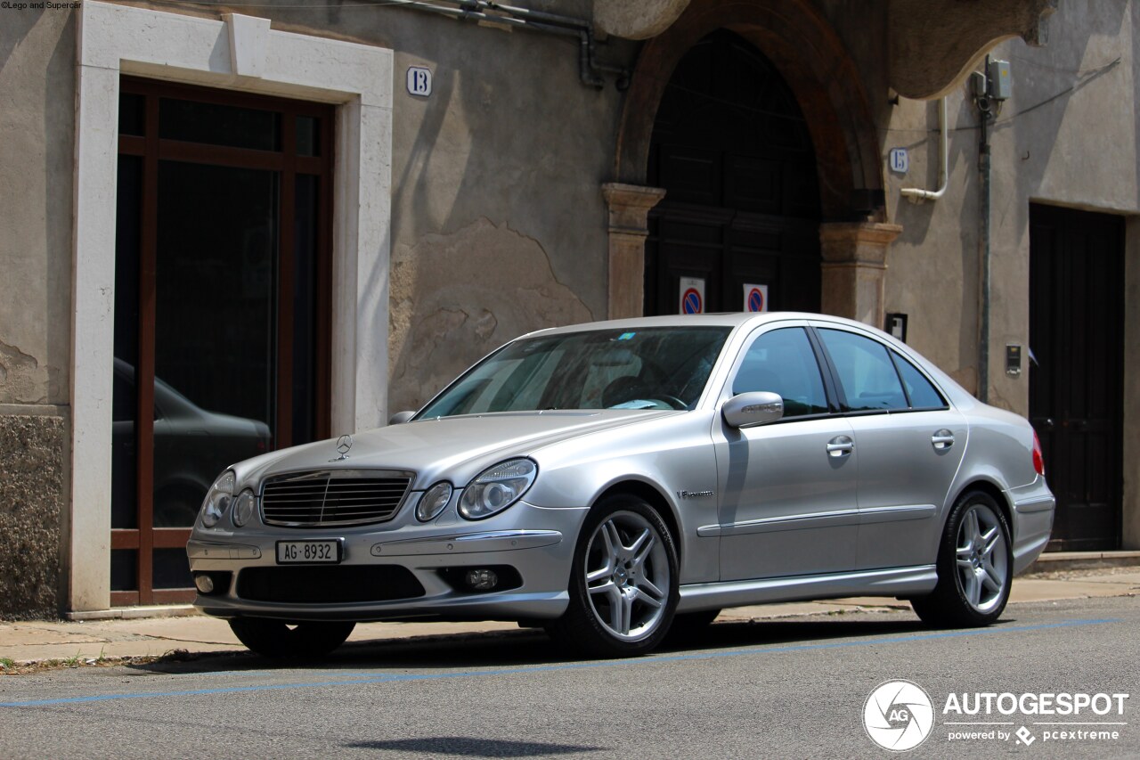 Mercedes-Benz E 55 AMG