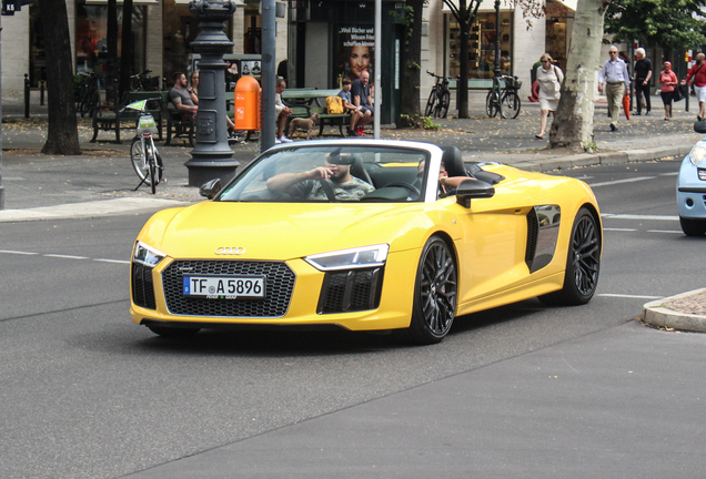 Audi R8 V10 Spyder 2016