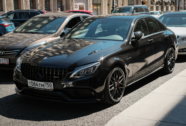 Mercedes-AMG C 63 S W205