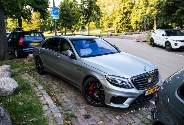 Mercedes-Benz S 63 AMG V222