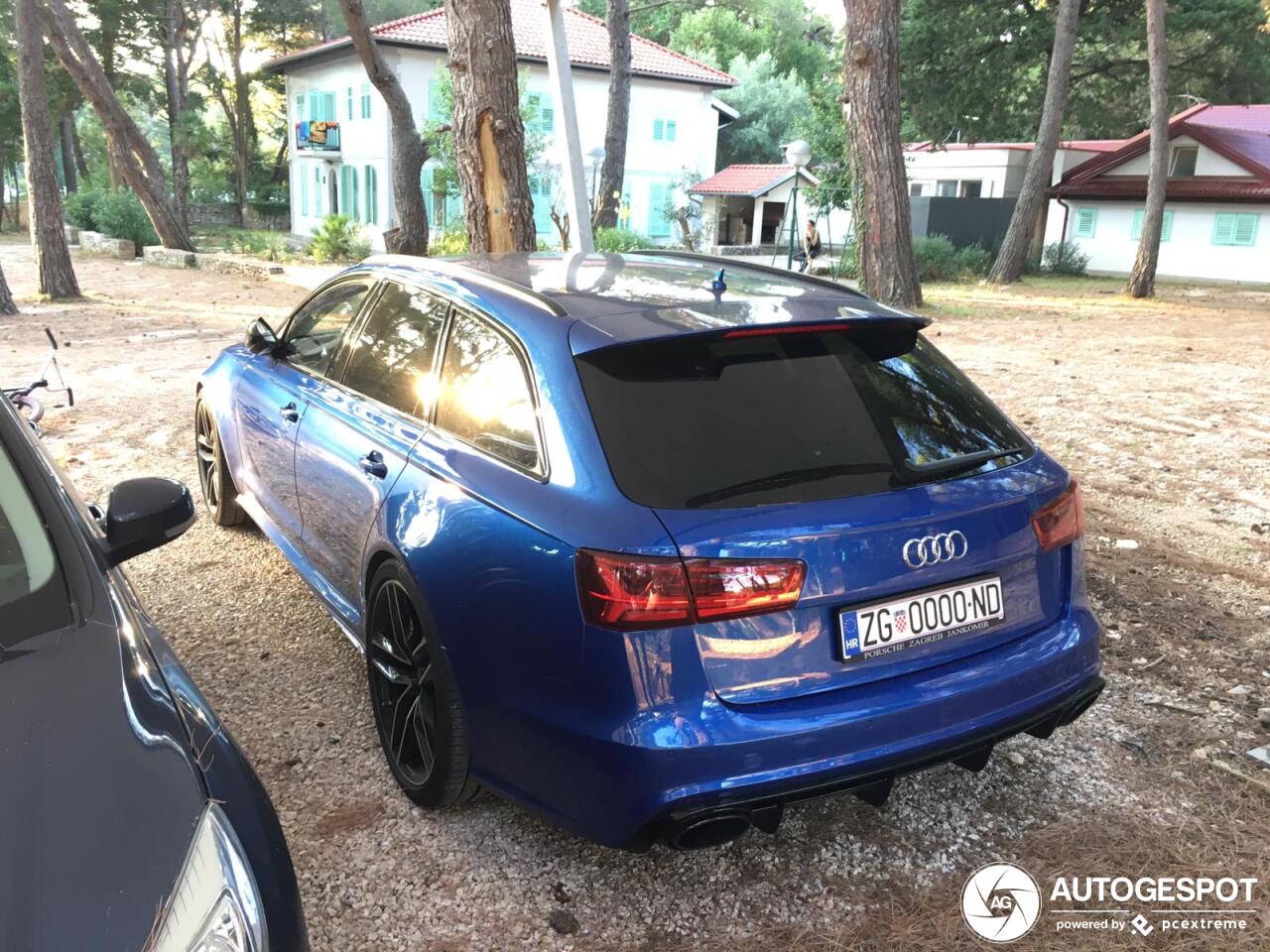 Audi RS6 Avant C7 2015