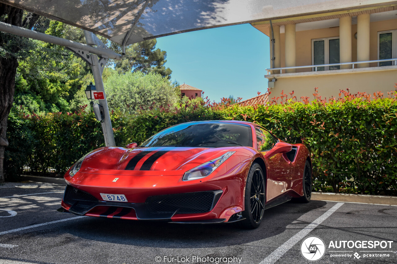 Ferrari 488 Pista