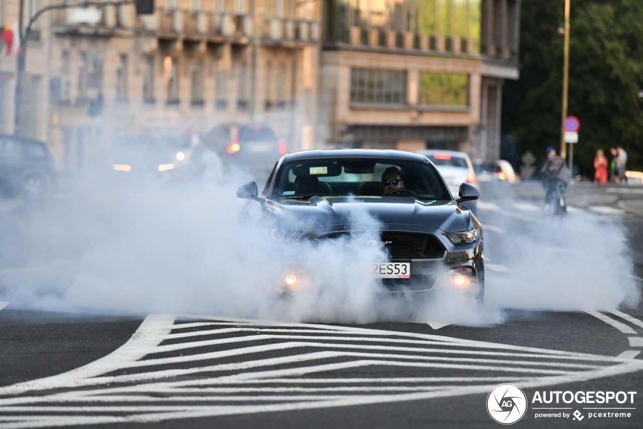 Ford Mustang GT 2015