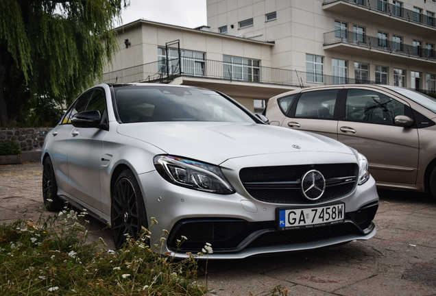 Mercedes-AMG C 63 S W205