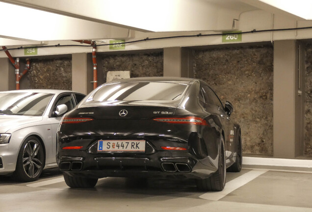 Mercedes-AMG GT 63 S X290