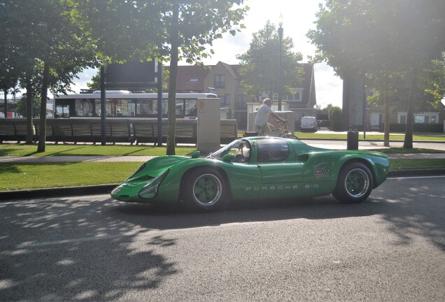 Porsche 910