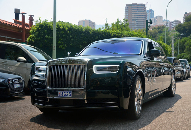 Rolls-Royce Phantom VIII EWB