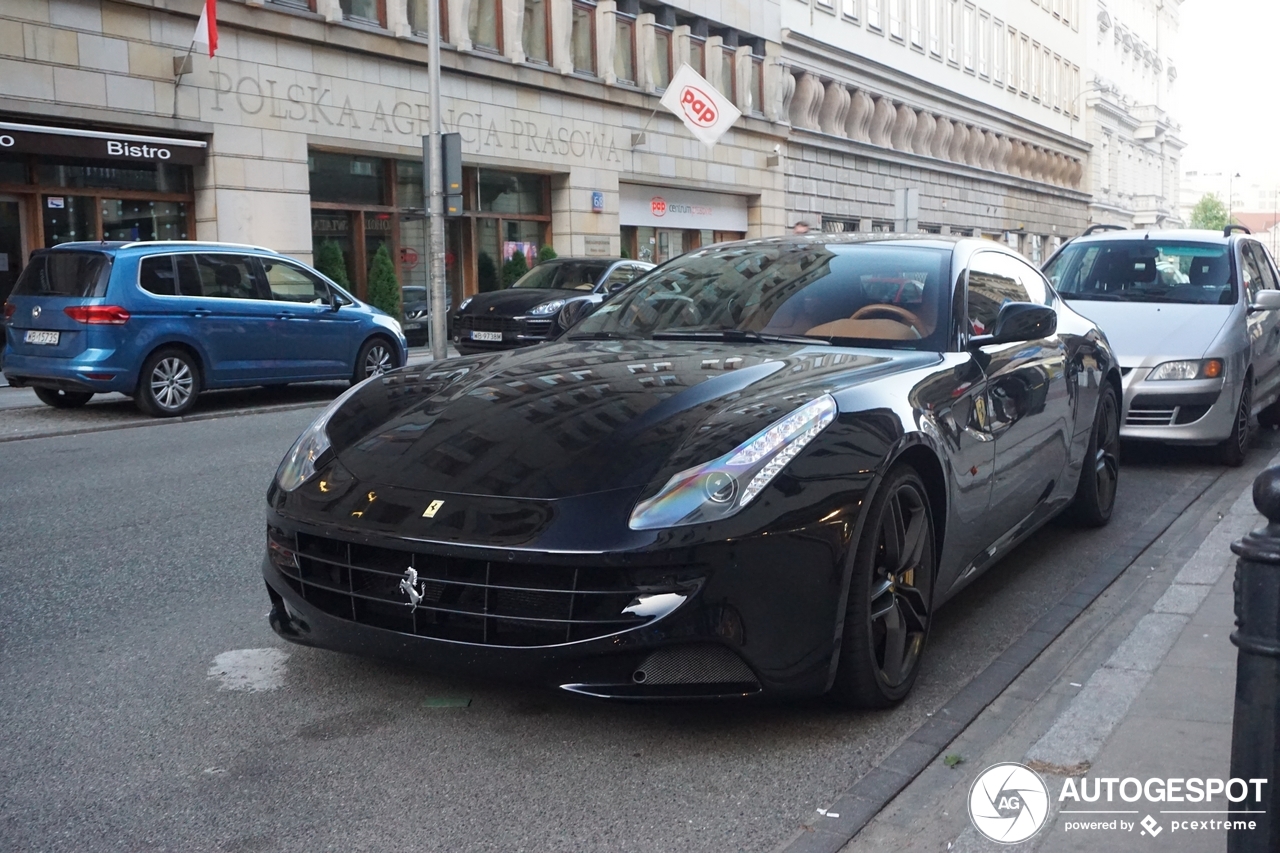 Ferrari FF