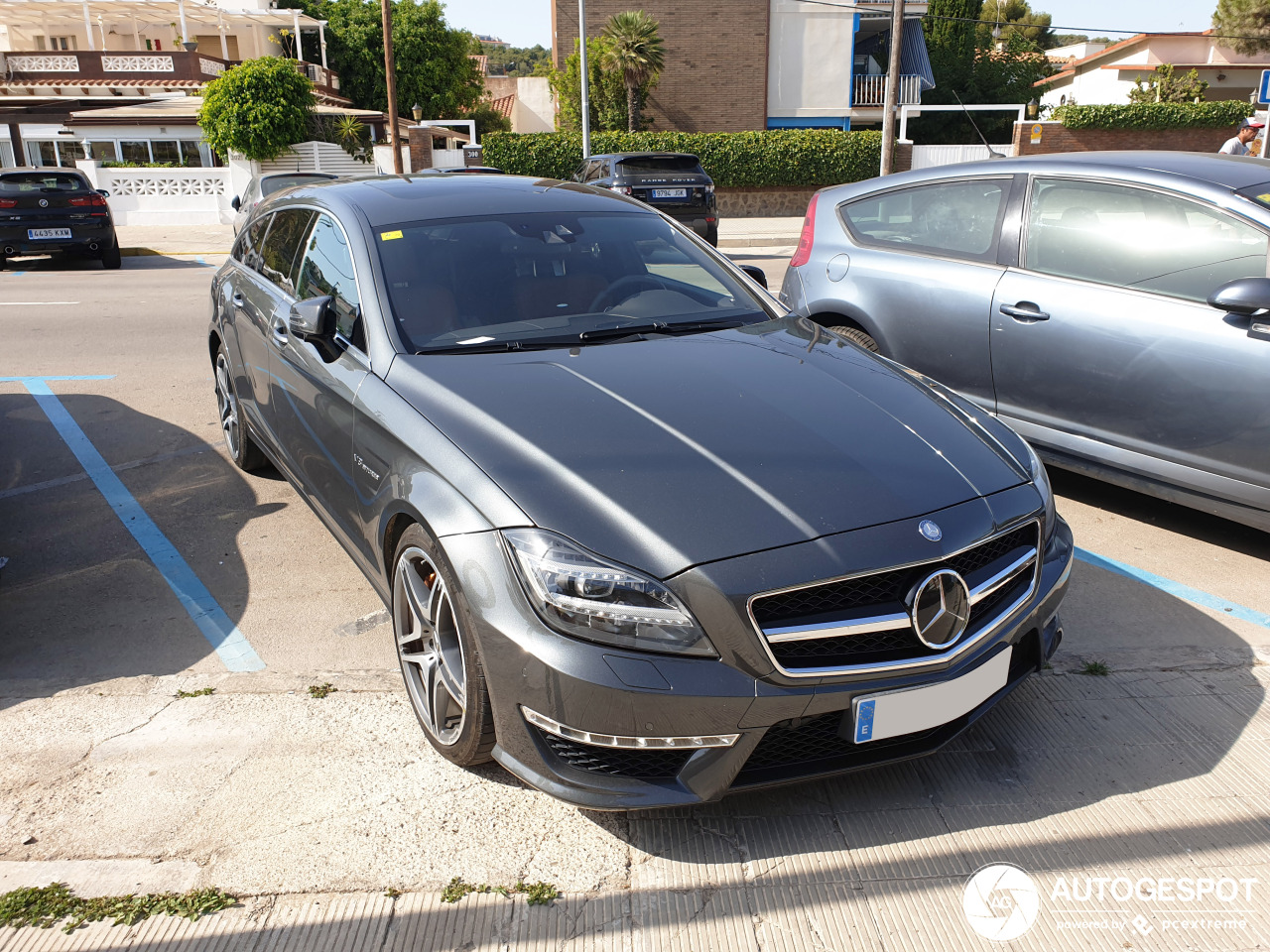 Mercedes-Benz CLS 63 AMG X218 Shooting Brake