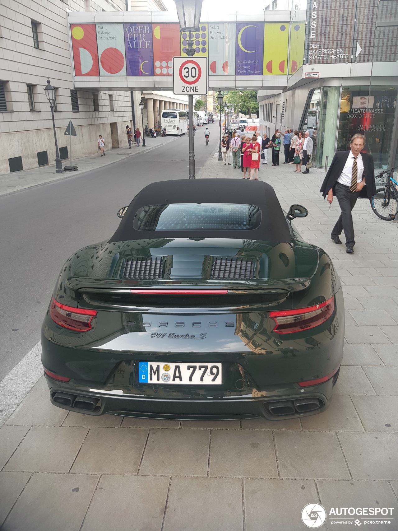 Porsche 991 Turbo S Cabriolet MkII