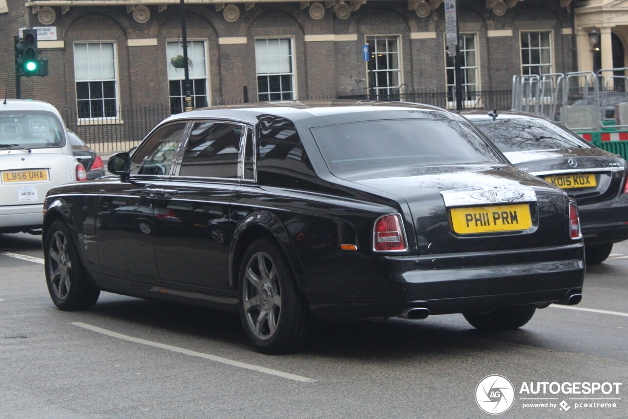 Rolls-Royce Phantom EWB