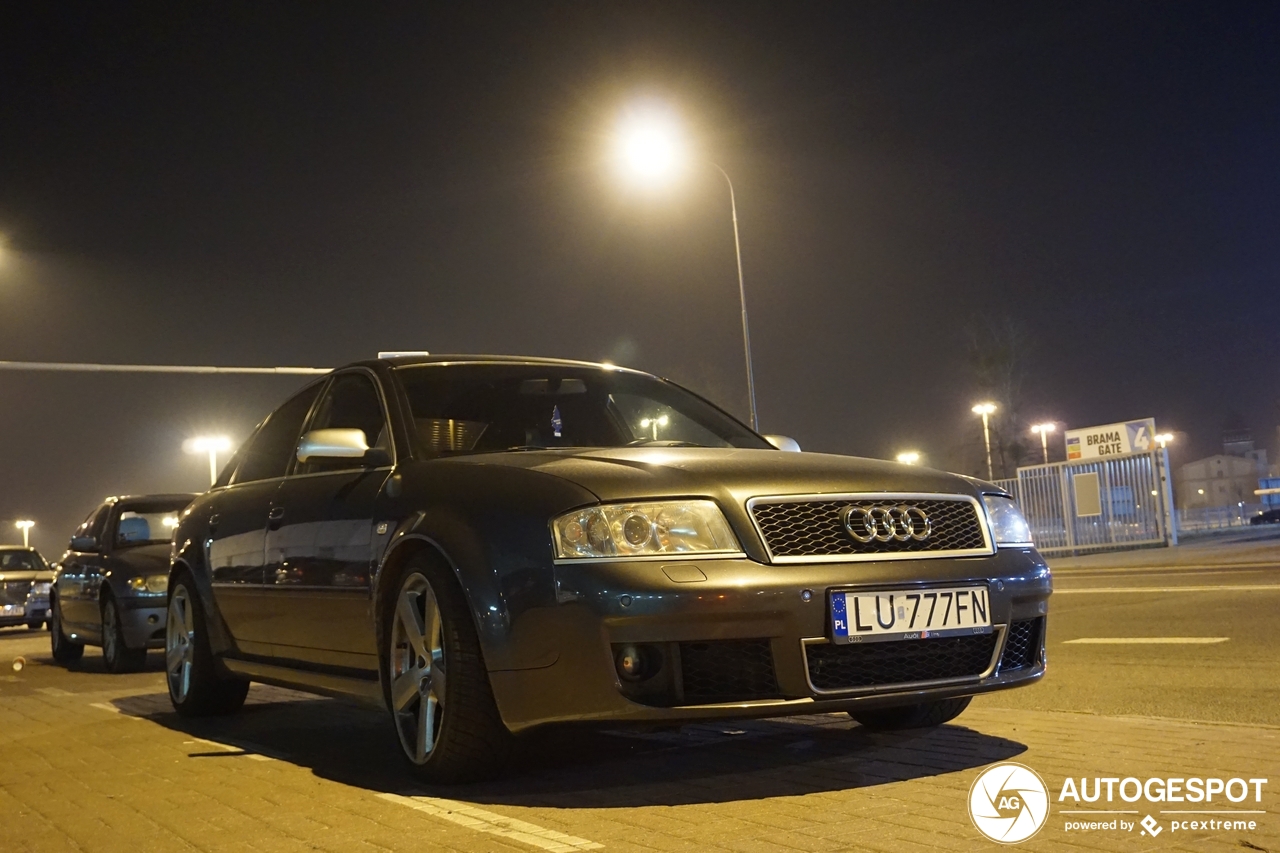 Audi RS6 Sedan C5