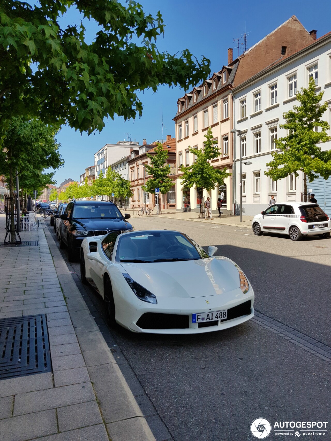 Ferrari 488 Spider