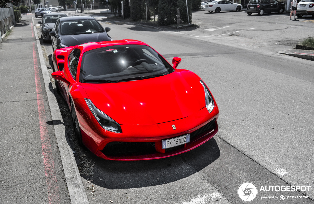 Ferrari 488 Spider