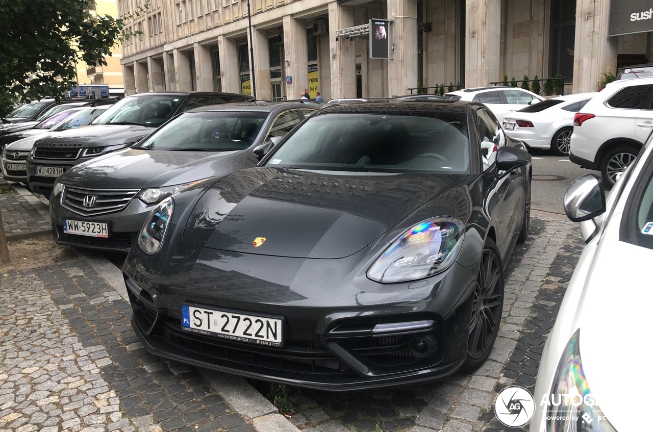 Porsche 971 Panamera Turbo