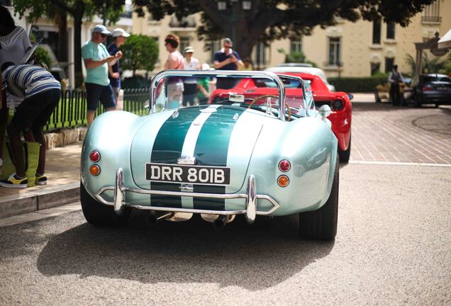 AC Cobra 427