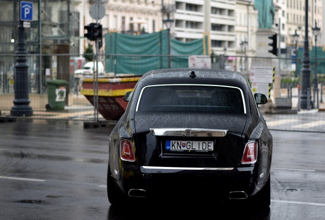 Rolls-Royce Phantom VIII EWB