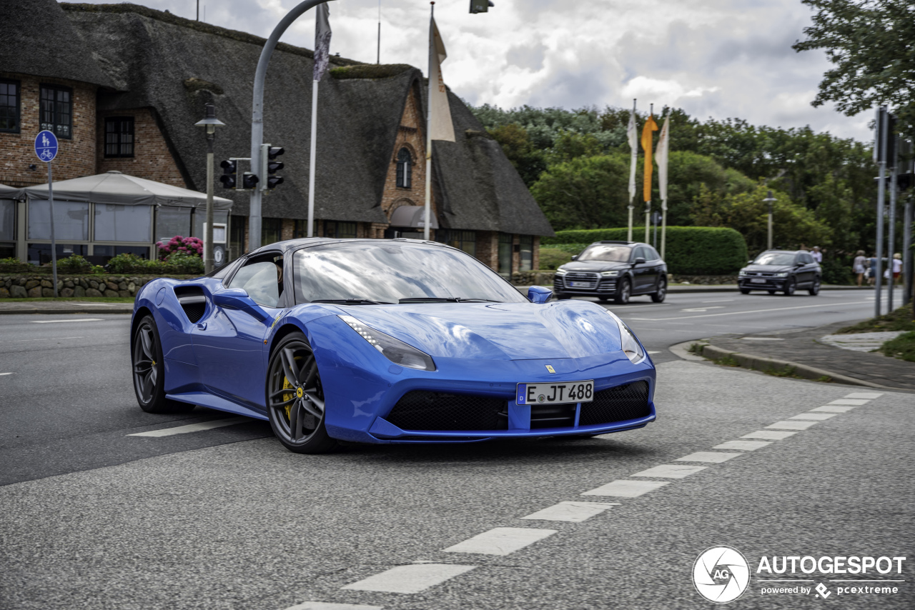 Ferrari 488 Spider