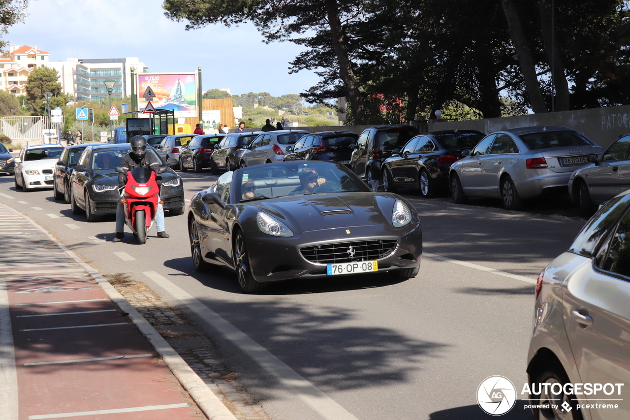 Ferrari California