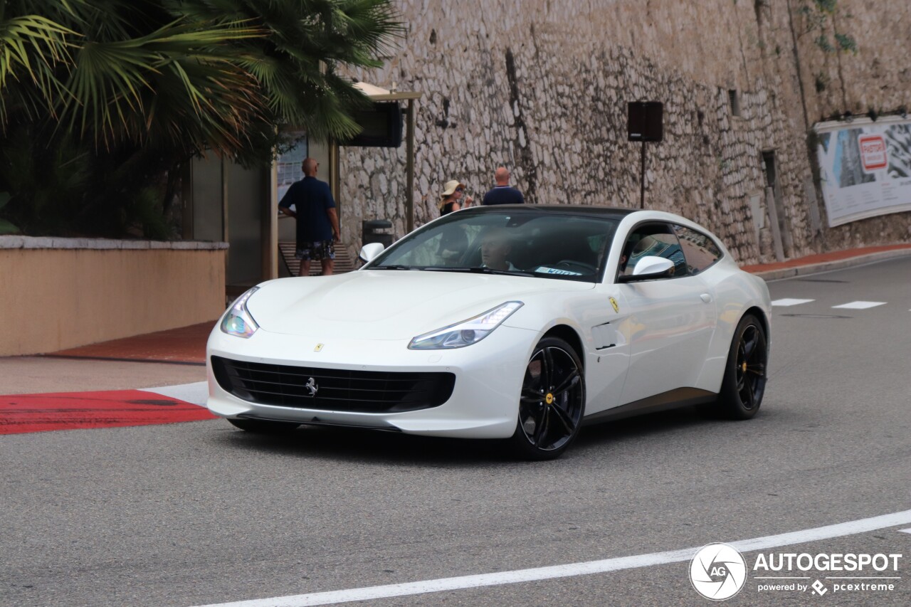 Ferrari GTC4Lusso