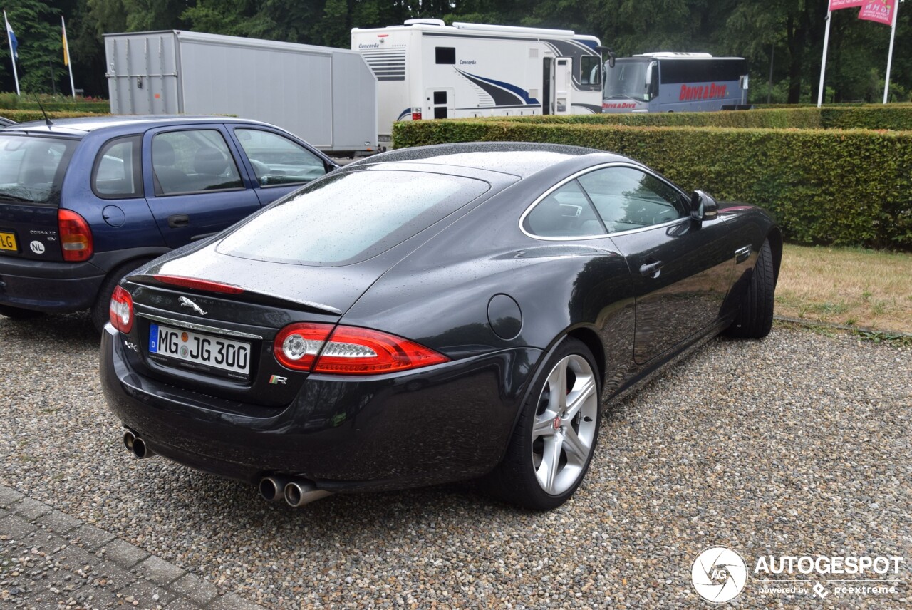 Jaguar XKR 2012