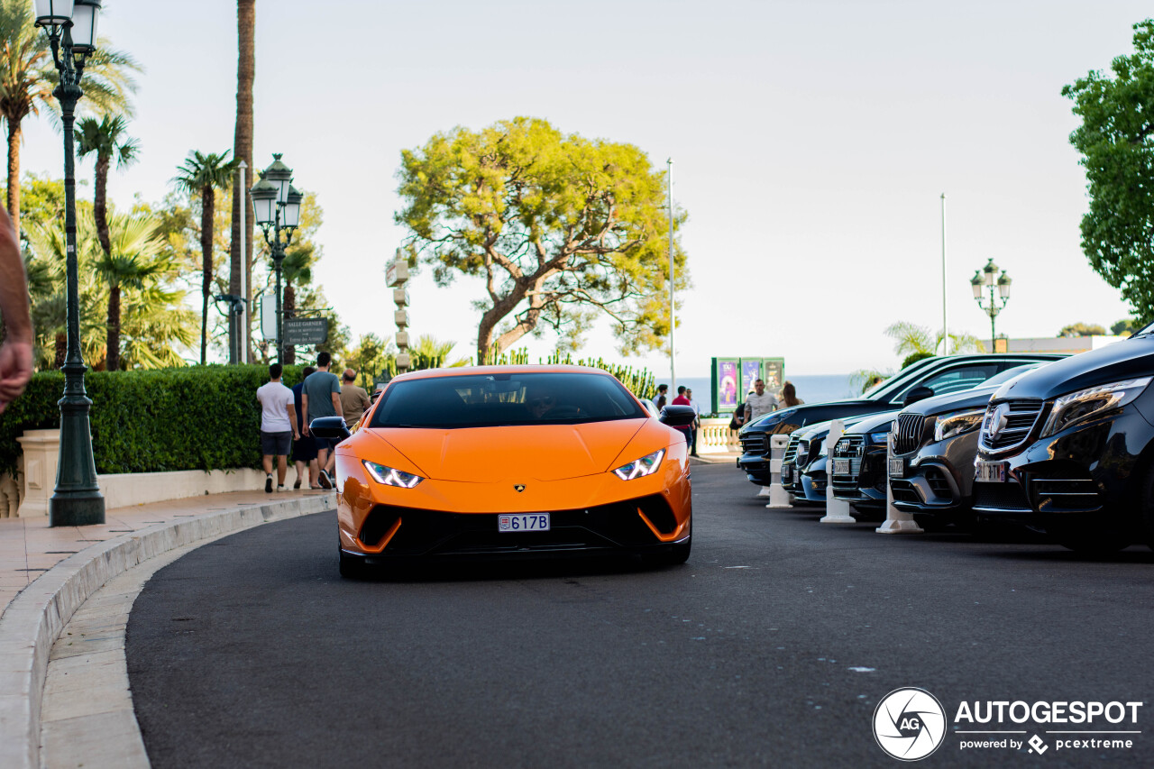 Lamborghini Huracán LP640-4 Performante