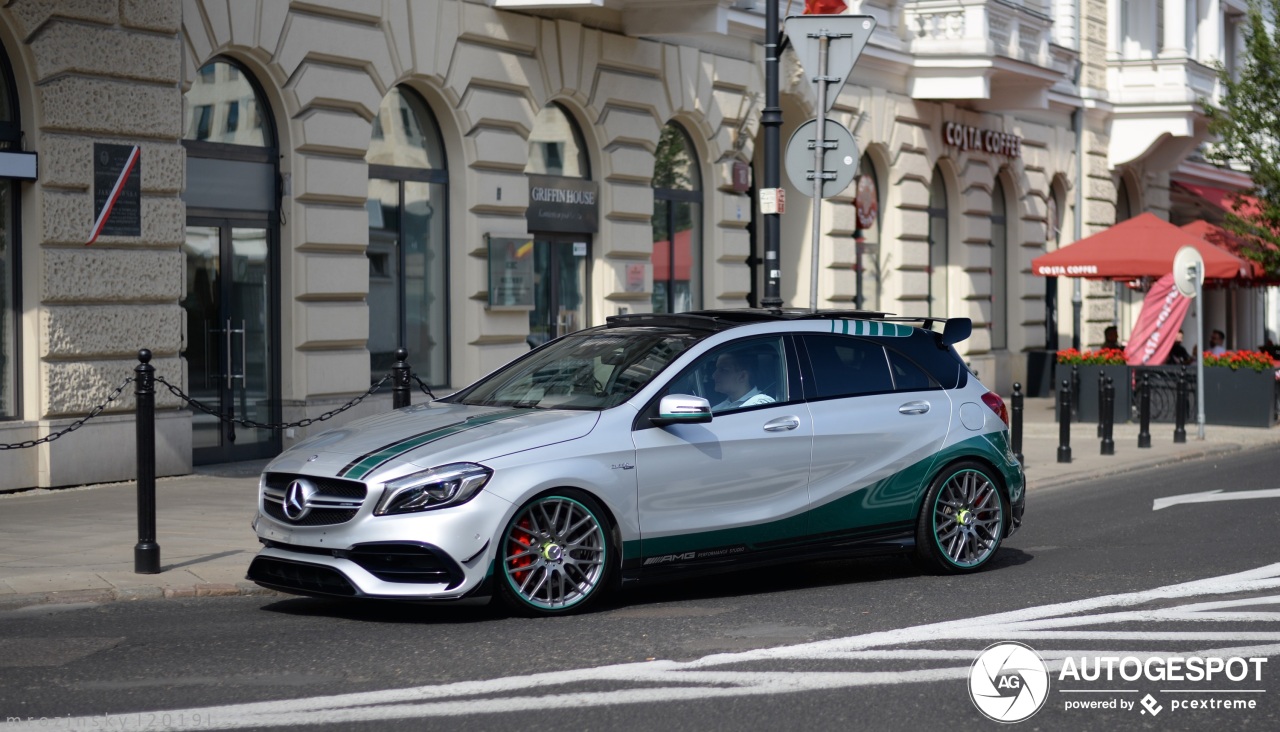 Mercedes-AMG A 45 W176 Petronas 2015 World Champions Edition