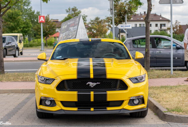 Ford Mustang GT 2015