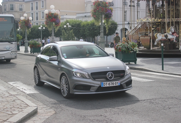 Mercedes-Benz A 45 AMG