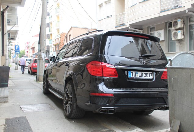 Mercedes-Benz GL 63 AMG X166