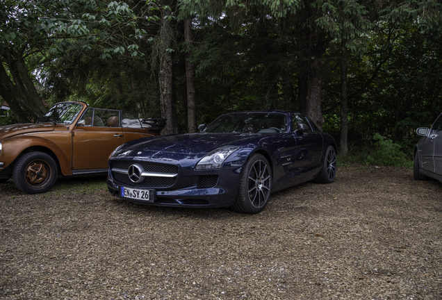 Mercedes-Benz SLS AMG