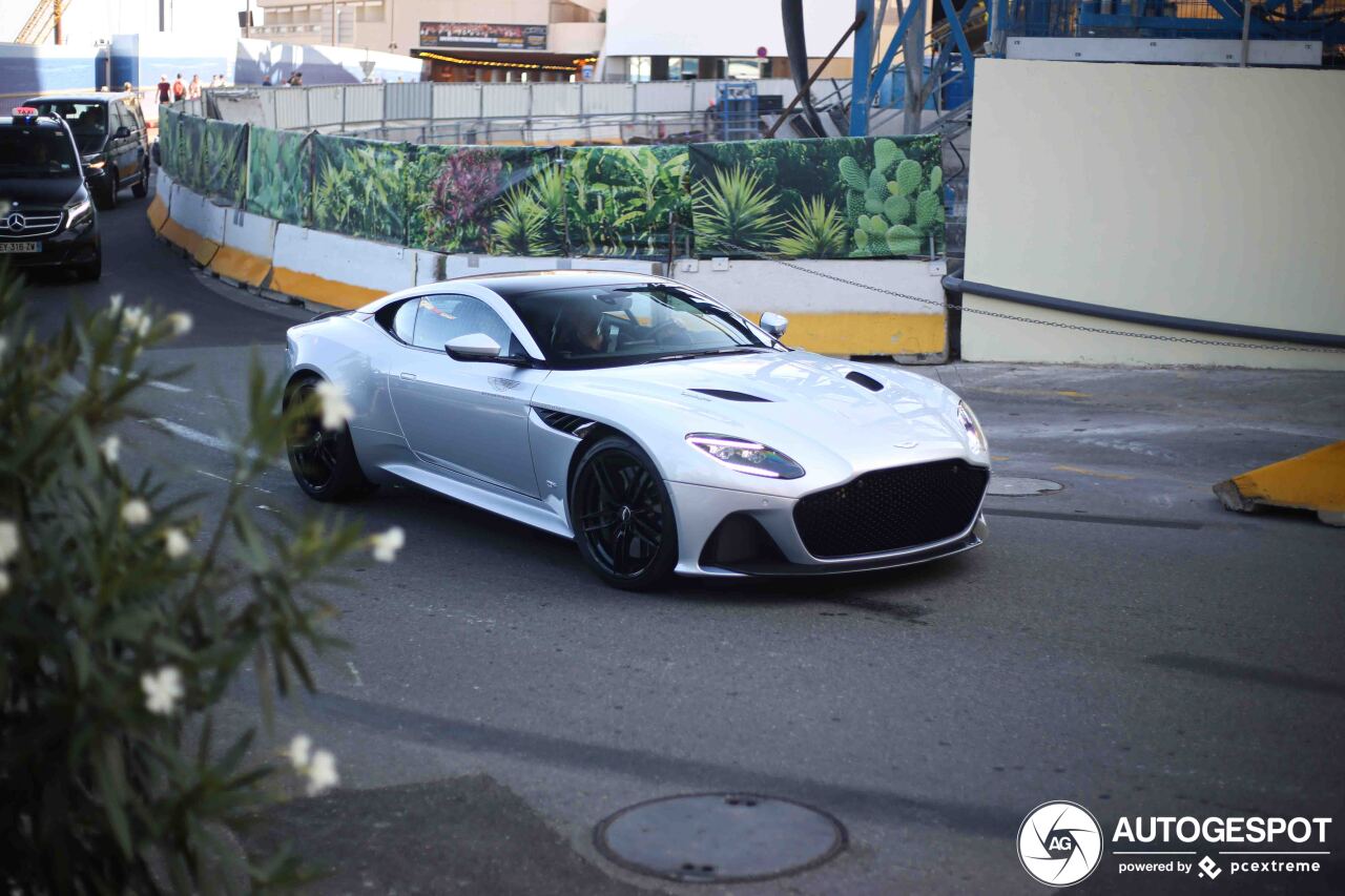 Aston Martin DBS Superleggera