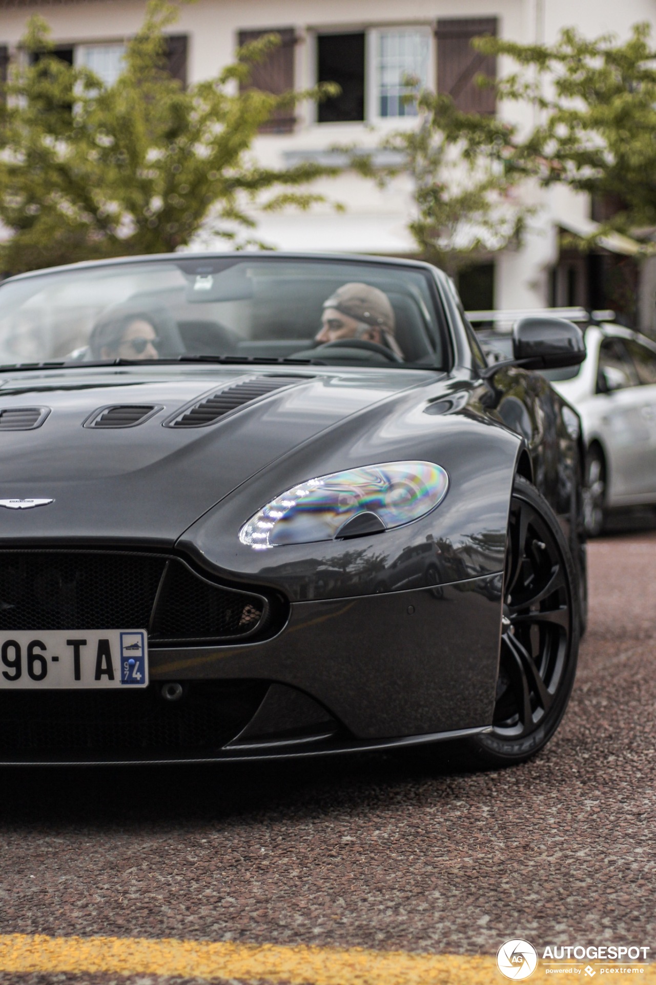 Aston Martin V12 Vantage S Roadster