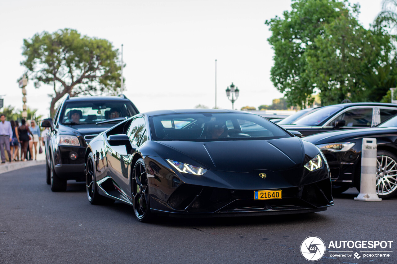 Lamborghini Huracán LP640-4 Performante