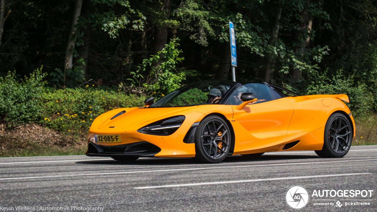 McLaren 720S Spider